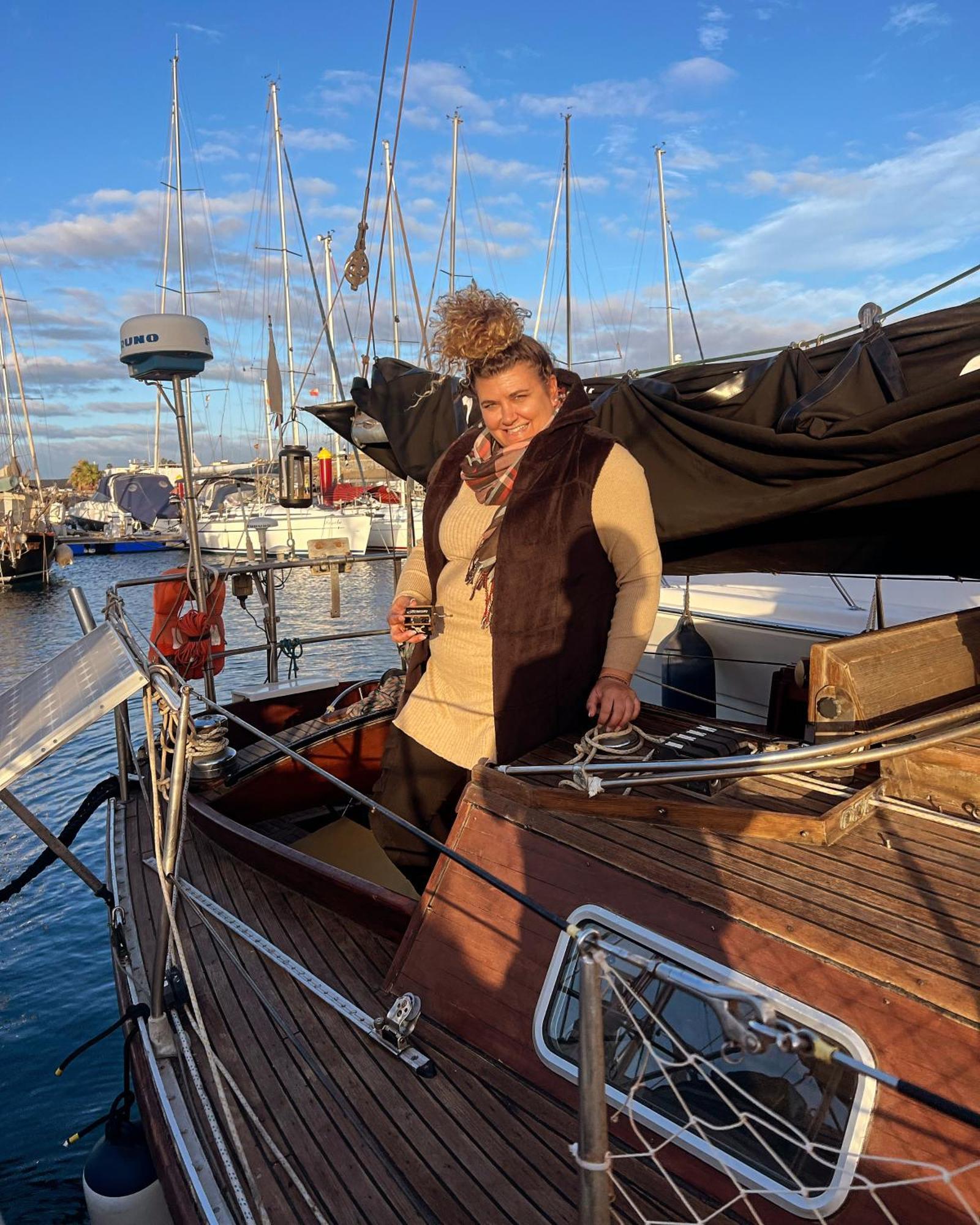 Botel The Captains Locker - 30ft Yacht *