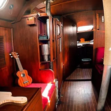 The Captains Locker - 30Ft Yacht San Miguel de Abona Zewnętrze zdjęcie
